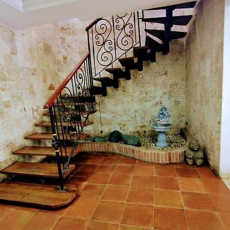 Hotel Aluge Santo Domingo Buitenkant foto