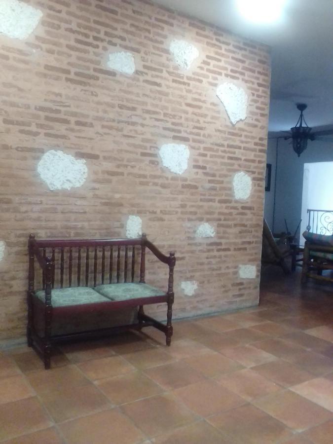 Hotel Aluge Santo Domingo Buitenkant foto