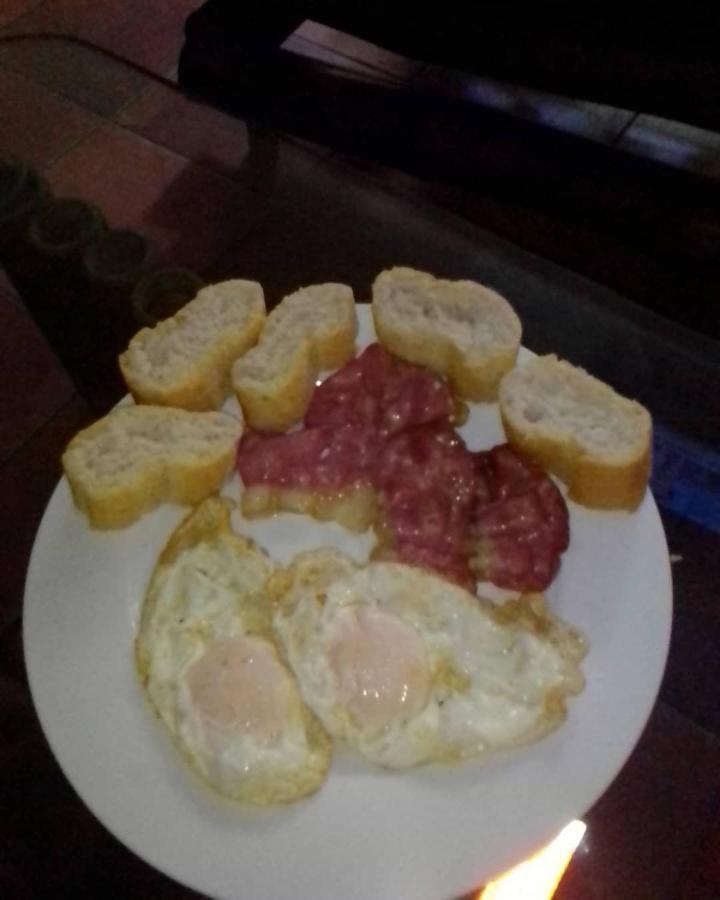 Hotel Aluge Santo Domingo Buitenkant foto