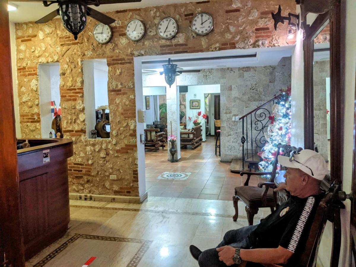 Hotel Aluge Santo Domingo Buitenkant foto