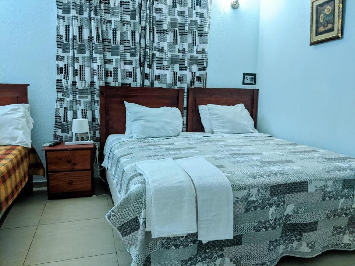 Hotel Aluge Santo Domingo Buitenkant foto