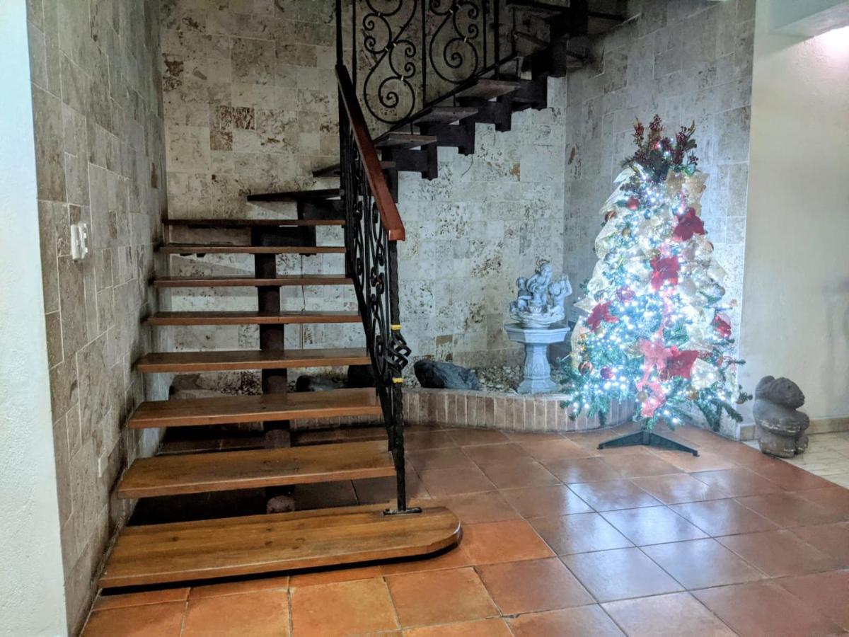 Hotel Aluge Santo Domingo Buitenkant foto